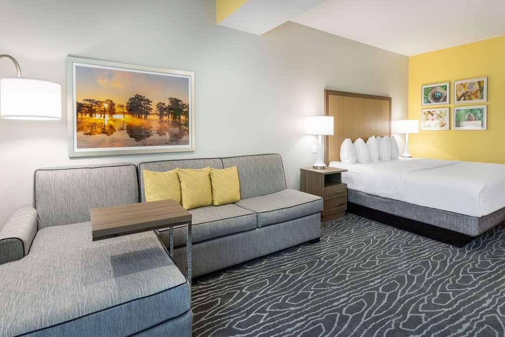 La Quinta Inn & Suites By Wyndham Valdosta Værelse billede